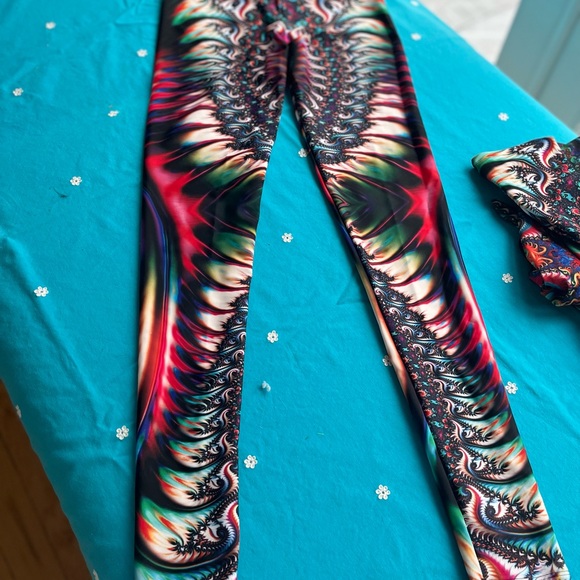 - NWOT Badinka dance wear 5 piece set - Picture 11 of 14